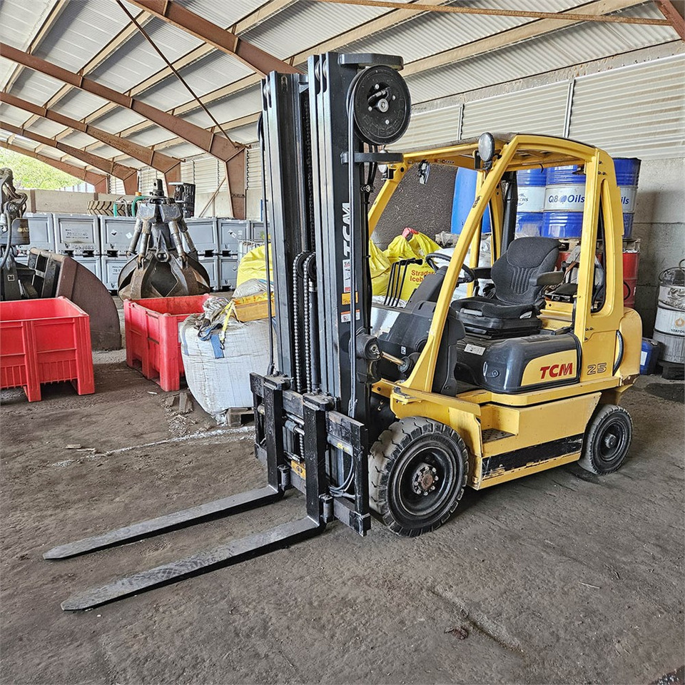 TCM FGE 25-E1 - Forklift: fotoğraf 2 TCM FGE 25-E1 - Forklift: fotoğraf 2