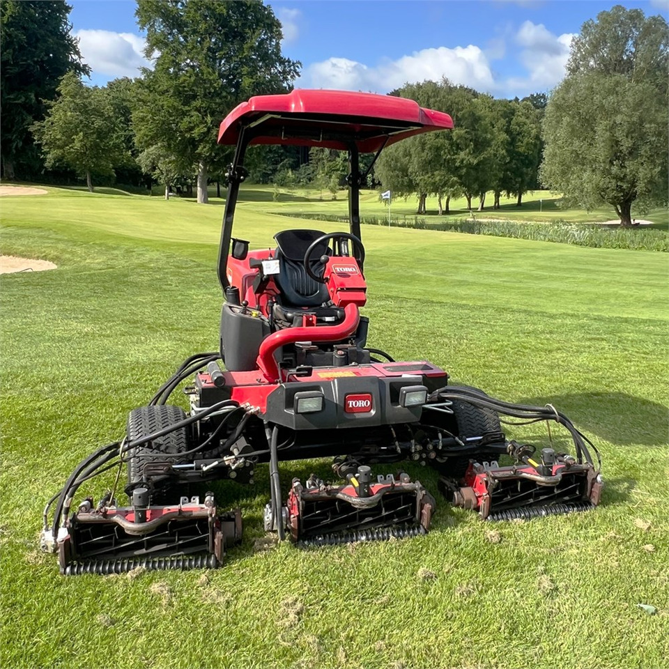 Çim biçme makinesi Toro Reelmaster 3575 D: fotoğraf 16
