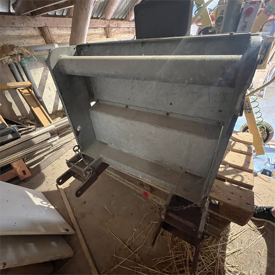 Teleskopik yükleyici Woods Powr Grip MRT 411 LDC: fotoğraf 6 Teleskopik yükleyici Woods Powr Grip MRT 411 LDC: fotoğraf 6