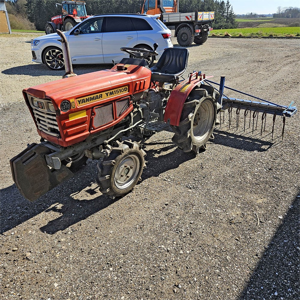 Yanmar 1510 D - Belediye traktör: fotoğraf 3 Yanmar 1510 D - Belediye traktör: fotoğraf 3
