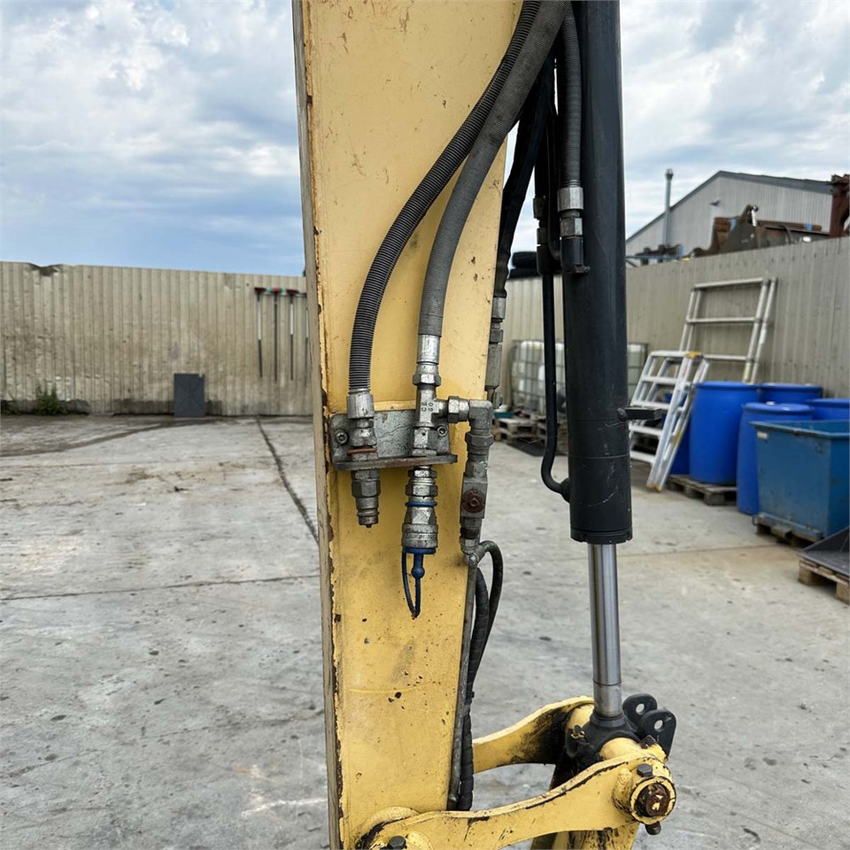 Mini ekskavatör Yanmar SV26: fotoğraf 16