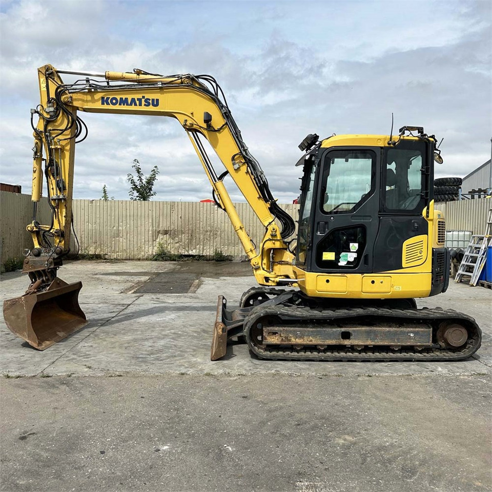 Yanmar VIO80-1A - Mini ekskavatör: fotoğraf 1 Yanmar VIO80-1A - Mini ekskavatör: fotoğraf 1