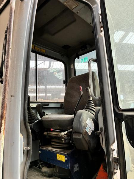 Hitachi EX 50-U - Mini ekskavatör: fotoğraf 2 Hitachi EX 50-U - Mini ekskavatör: fotoğraf 2