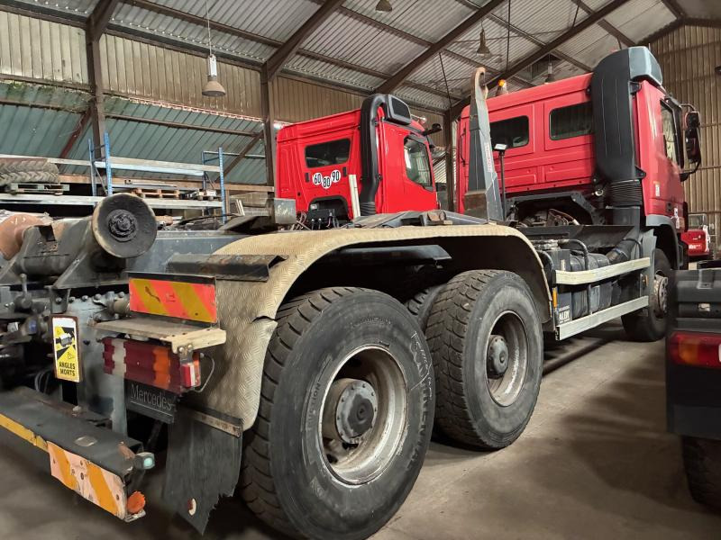 Mercedes 6X4 ACTROS 3341 - Kancalı yükleyici kamyon: fotoğraf 5 Mercedes 6X4 ACTROS 3341 - Kancalı yükleyici kamyon: fotoğraf 5