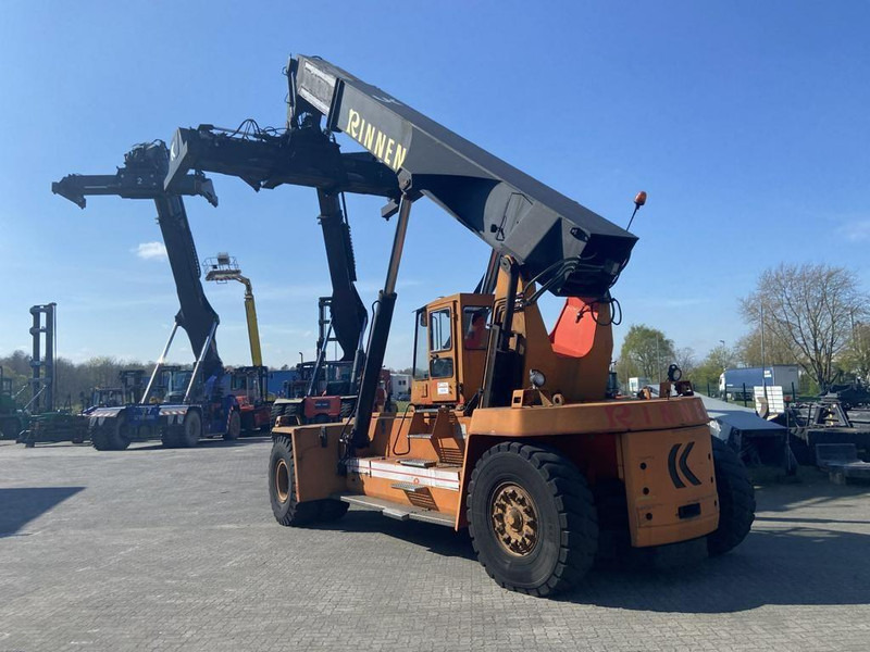 Kalmar DC4160RS4 - Reachstacker: fotoğraf 5 Kalmar DC4160RS4 - Reachstacker: fotoğraf 5