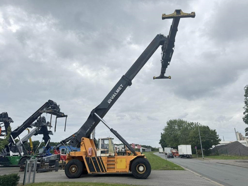 Kalmar Valmet RSD4118-4TL - Reachstacker: fotoğraf 4 Kalmar Valmet RSD4118-4TL - Reachstacker: fotoğraf 4