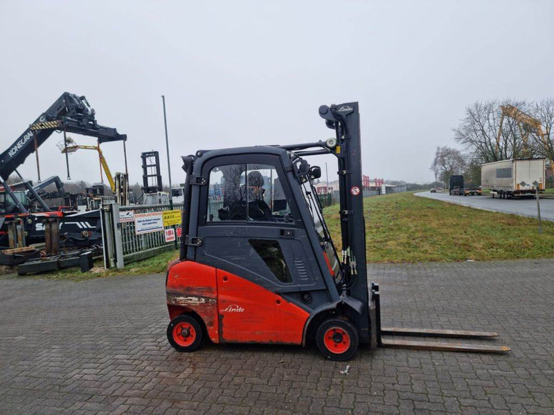 Linde H20D-01 - Dizel forklift: fotoğraf 5 Linde H20D-01 - Dizel forklift: fotoğraf 5