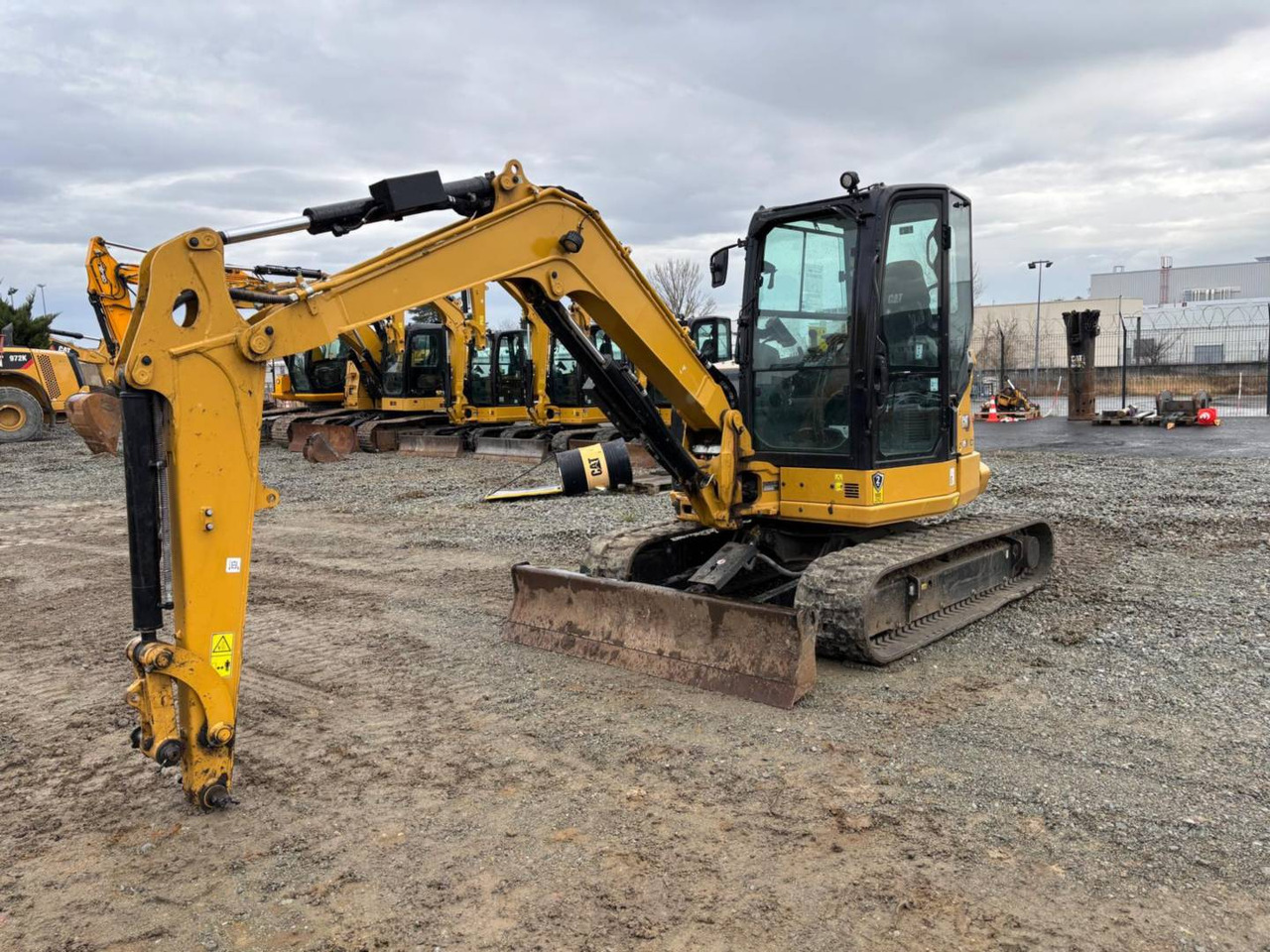 CAT 305 - Paletli ekskavatör: fotoğraf 2 CAT 305 - Paletli ekskavatör: fotoğraf 2