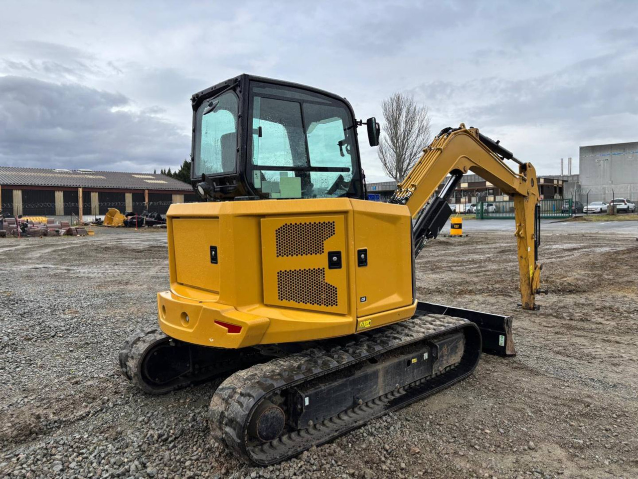CAT 305 - Paletli ekskavatör: fotoğraf 4 CAT 305 - Paletli ekskavatör: fotoğraf 4