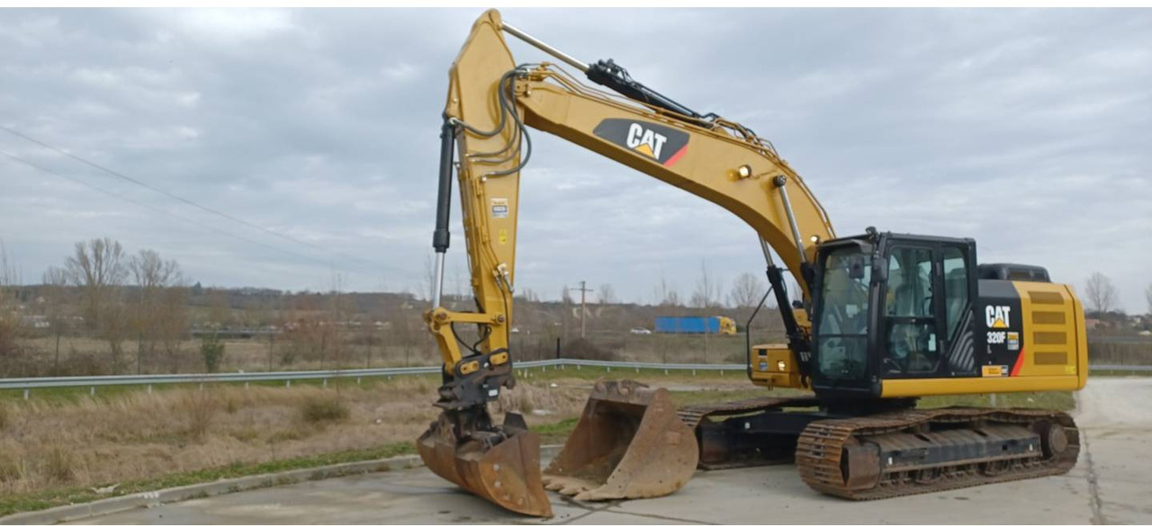 CAT 320F - Paletli ekskavatör: fotoğraf 1 CAT 320F - Paletli ekskavatör: fotoğraf 1