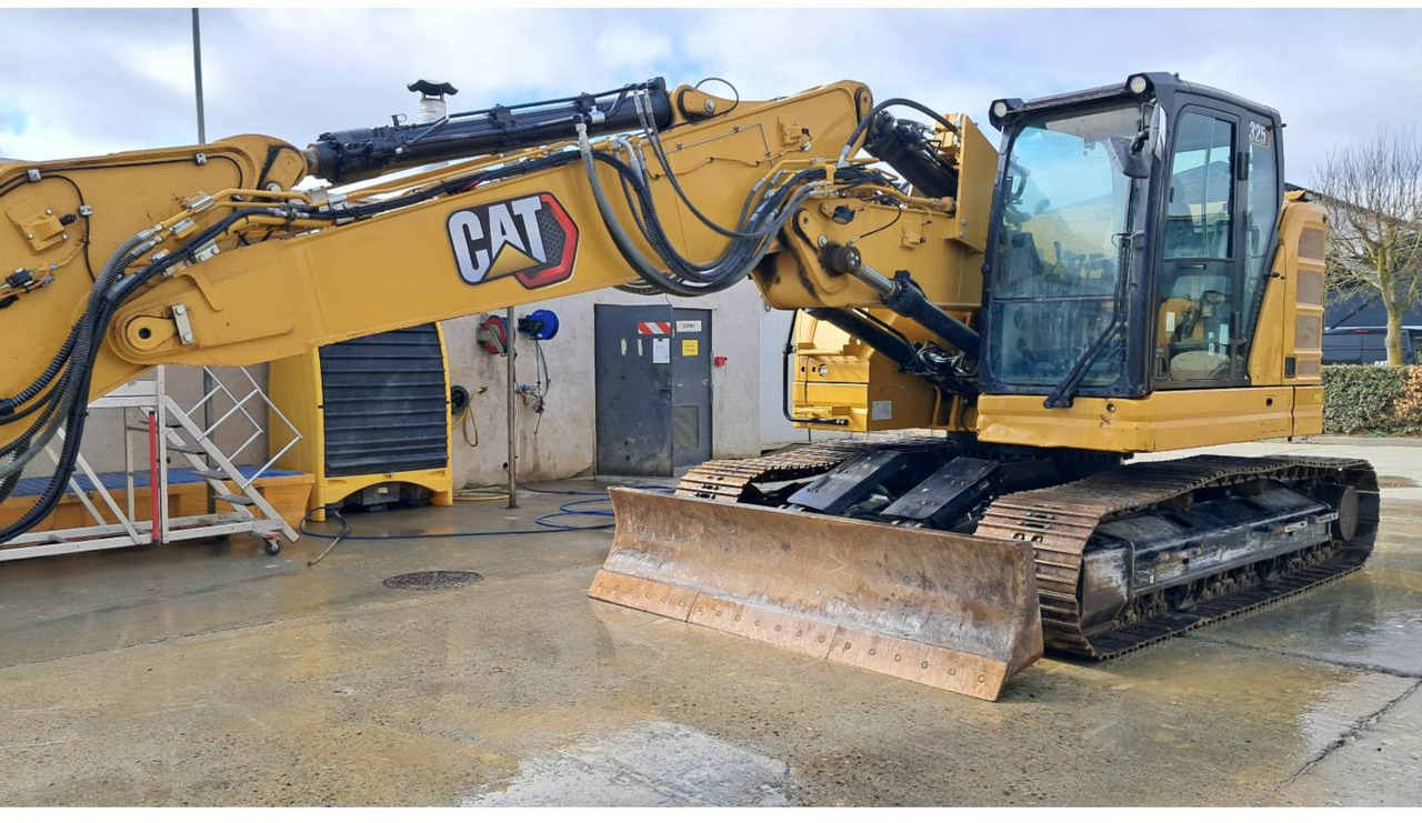 CAT 325 - Paletli ekskavatör: fotoğraf 1 CAT 325 - Paletli ekskavatör: fotoğraf 1