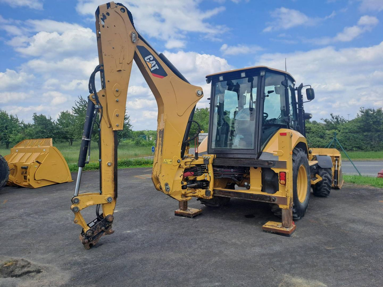 CAT 432F2 - Iş makinesi: fotoğraf 3 CAT 432F2 - Iş makinesi: fotoğraf 3