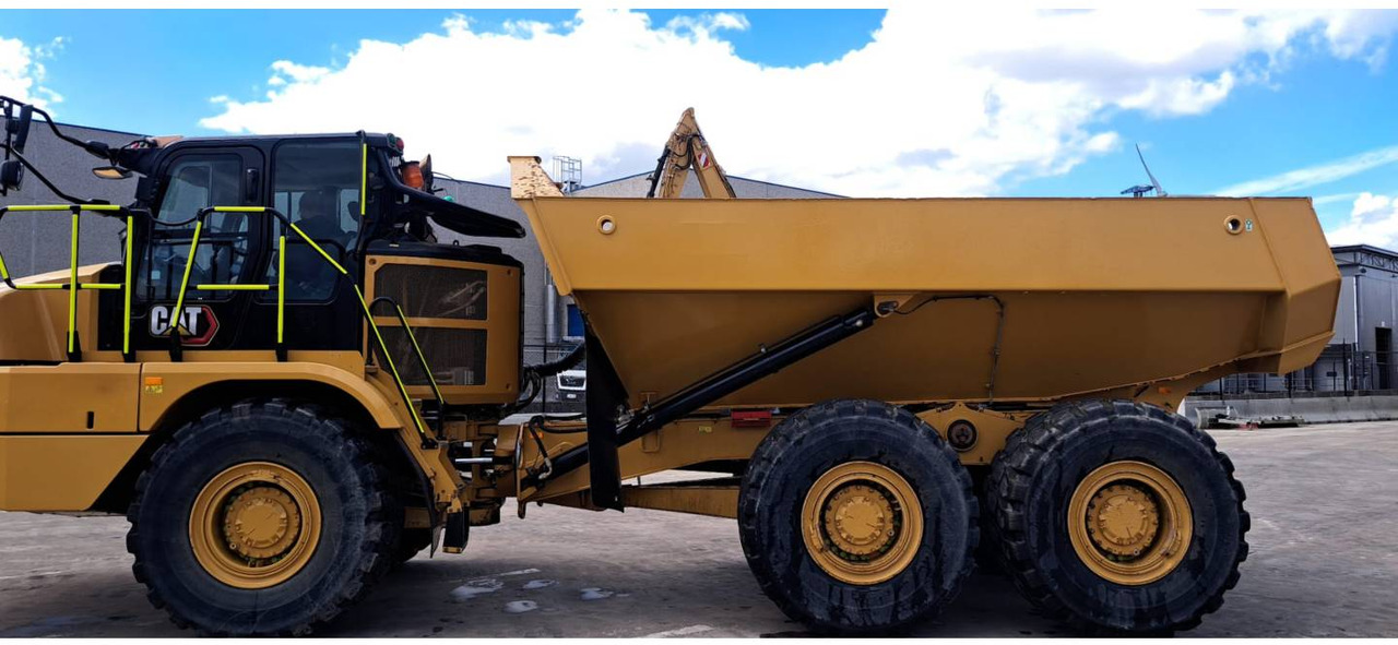 CAT 730 - Belden kırma kaya kamyonu: fotoğraf 2 CAT 730 - Belden kırma kaya kamyonu: fotoğraf 2