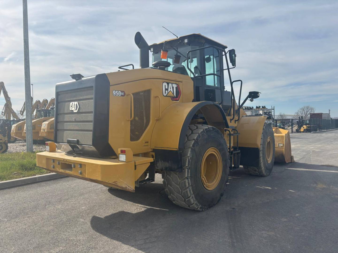 CAT 950GC - Tekerlekli yükleyici: fotoğraf 4 CAT 950GC - Tekerlekli yükleyici: fotoğraf 4