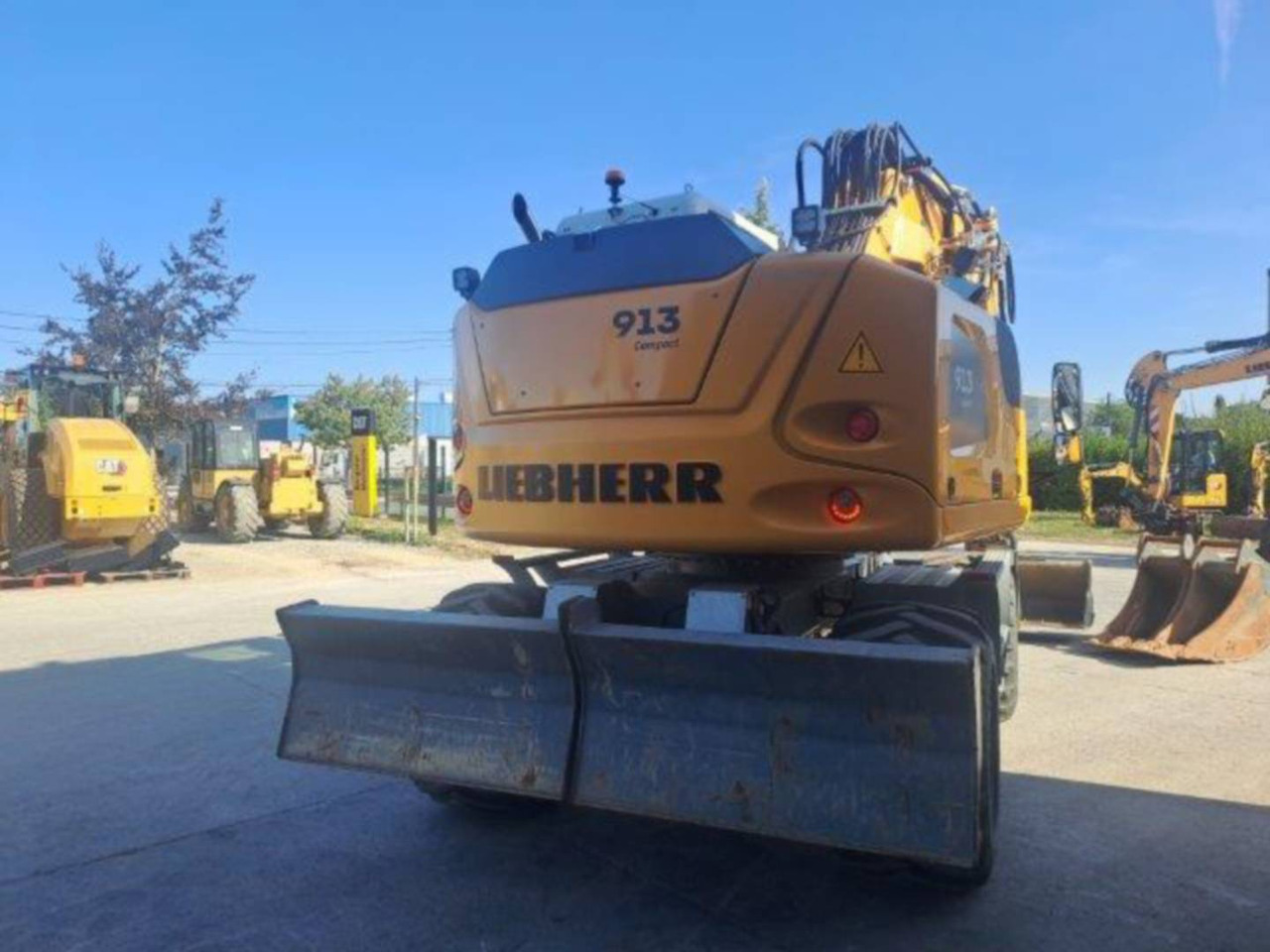 LIEBHERR A913 - Tekerlekli ekskavatör: fotoğraf 3 LIEBHERR A913 - Tekerlekli ekskavatör: fotoğraf 3