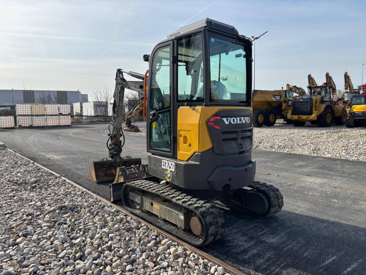 VOLVO CONSTRUCTION EQUIPMENT ECR25D - Paletli ekskavatör: fotoğraf 3 VOLVO CONSTRUCTION EQUIPMENT ECR25D - Paletli ekskavatör: fotoğraf 3