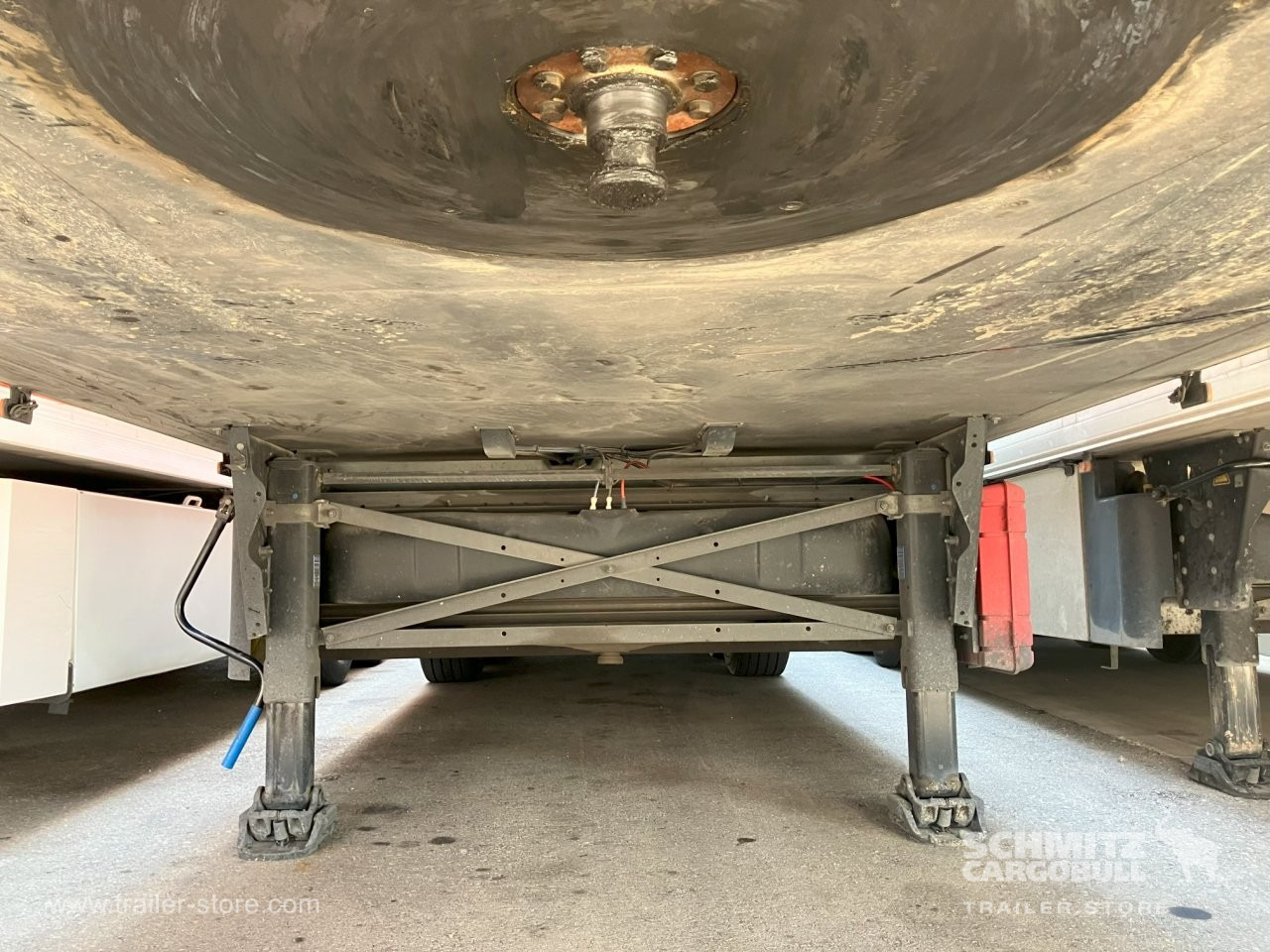 SCHMITZ Semiremolque Frigo Standard Double deck - Izotermik dorse: fotoğraf 3 SCHMITZ Semiremolque Frigo Standard Double deck - Izotermik dorse: fotoğraf 3