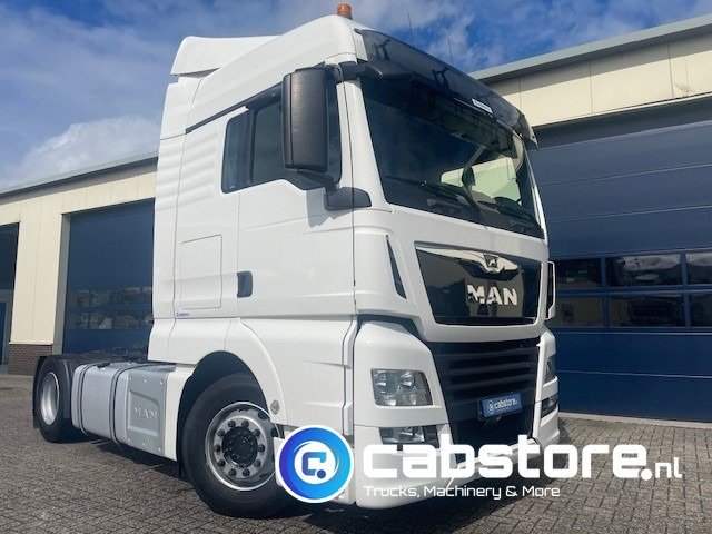 MAN TGX 18.420 4x2 Euro 6 MAN TGX 18.420 4x2 BLS Euro 6 - XLX Cabine - WB 360 - Bouwjaar 2018 - Km 681.675 - Good condition! - Çekici: fotoğraf 1 MAN TGX 18.420 4x2 Euro 6 MAN TGX 18.420 4x2 BLS Euro 6 - XLX Cabine - WB 360 - Bouwjaar 2018 - Km 681.675 - Good condition! - Çekici: fotoğraf 1