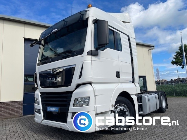 MAN TGX 18.420 4x2 Euro 6 MAN TGX 18.420 4x2 BLS Euro 6 - XLX Cabine - WB 360 - Bouwjaar 2018 - Km 681.675 - Good condition! - Çekici: fotoğraf 2 MAN TGX 18.420 4x2 Euro 6 MAN TGX 18.420 4x2 BLS Euro 6 - XLX Cabine - WB 360 - Bouwjaar 2018 - Km 681.675 - Good condition! - Çekici: fotoğraf 2