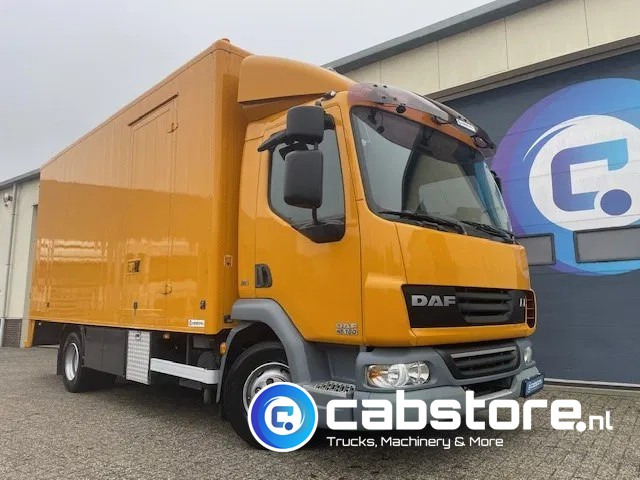 DAF LF 45.160 4x2 Euro 5 EEV - Year 2008 - Mobiele werkplaats - Bakwagen - Closed box - Km 268.123 - Kapalı kasa kamyon: fotoğraf 1 DAF LF 45.160 4x2 Euro 5 EEV - Year 2008 - Mobiele werkplaats - Bakwagen - Closed box - Km 268.123 - Kapalı kasa kamyon: fotoğraf 1