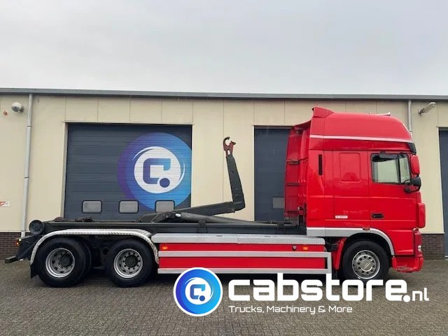 DAF XF 105 .460 FAS Euro 5 - 25 ton's Haakarmsysteem - Hooklift - Abrolkipper - Year 2006 - ANALOG TACHO - Kancalı yükleyici kamyon: fotoğraf 5 DAF XF 105 .460 FAS Euro 5 - 25 ton's Haakarmsysteem - Hooklift - Abrolkipper - Year 2006 - ANALOG TACHO - Kancalı yükleyici kamyon: fotoğraf 5