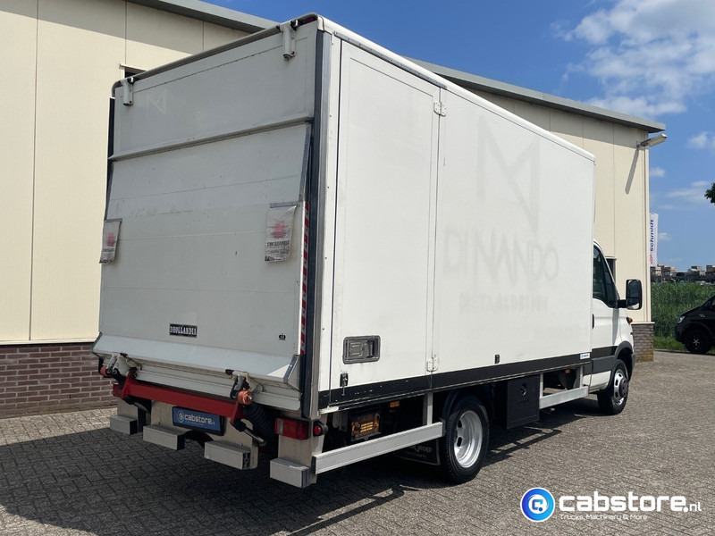 Iveco 40C 40C12 EURO 3 4x2 Bakwagen Euro 3 - Bouwjaar 2003 - APK tot 10-05-2026 -Handgeschakelde versnellingsbak - Kapalı kasa kamyonet: fotoğraf 3 Iveco 40C 40C12 EURO 3 4x2 Bakwagen Euro 3 - Bouwjaar 2003 - APK tot 10-05-2026 -Handgeschakelde versnellingsbak - Kapalı kasa kamyonet: fotoğraf 3