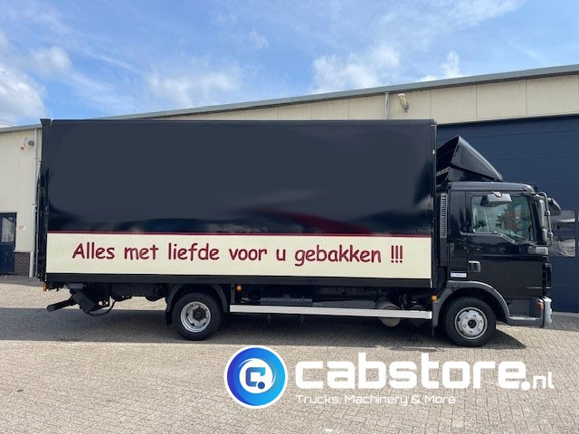 MAN TGL 8.180 4X2 BB Euro 5 - Handgeschakelde versnellingsbak - Laadklep - Bouwjaar 2010 - 3 zitplaatsen - Kapalı kasa kamyon: fotoğraf 4 MAN TGL 8.180 4X2 BB Euro 5 - Handgeschakelde versnellingsbak - Laadklep - Bouwjaar 2010 - 3 zitplaatsen - Kapalı kasa kamyon: fotoğraf 4