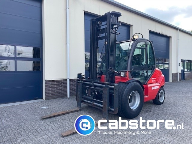 Manitou MSI 50 T Ruwterrein heftruck - Bouwjaar 2012 - Side shift - Vorkverstelling - Duplex - Draaiuren 9387 - Arazi tipi forklift: fotoğraf 2 Manitou MSI 50 T Ruwterrein heftruck - Bouwjaar 2012 - Side shift - Vorkverstelling - Duplex - Draaiuren 9387 - Arazi tipi forklift: fotoğraf 2
