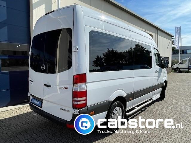 Mercedes-Benz SPRINTER 211 CDI - L2/H2- Automatische versnellingsbak - 9 Persoons - Bouwjaar 2009 - APK tot 17-01-2026 ! - Side bars - Privacy glas - Airco - Minibüs, Minivan: fotoğraf 4 Mercedes-Benz SPRINTER 211 CDI - L2/H2- Automatische versnellingsbak - 9 Persoons - Bouwjaar 2009 - APK tot 17-01-2026 ! - Side bars - Privacy glas - Airco - Minibüs, Minivan: fotoğraf 4
