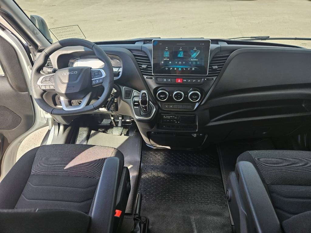 Yeni Panelvan Iveco Daily 35S18A8: fotoğraf 9