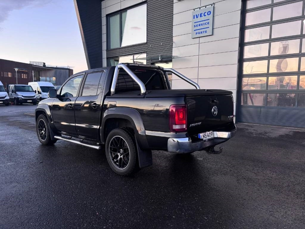 Volkswagen Amarok V6 - Pikap: fotoğraf 5 Volkswagen Amarok V6 - Pikap: fotoğraf 5