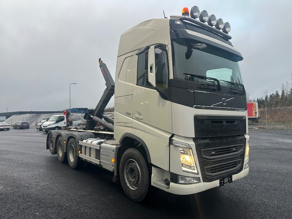 Volvo FH 500 8X4*4 - Kancalı yükleyici kamyon: fotoğraf 3 Volvo FH 500 8X4*4 - Kancalı yükleyici kamyon: fotoğraf 3