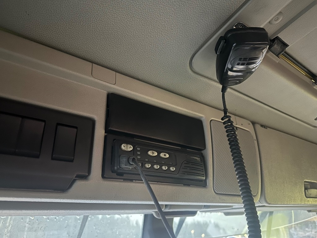 Kancalı yükleyici kamyon Volvo FM11 370: fotoğraf 15