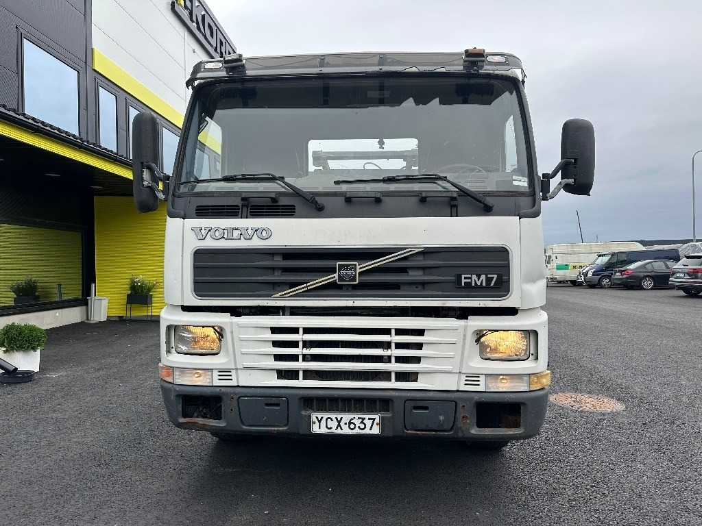 Volvo FM7 4x2 vaijerilaitteilla  - Hidrolift kamyon: fotoğraf 2 Volvo FM7 4x2 vaijerilaitteilla  - Hidrolift kamyon: fotoğraf 2