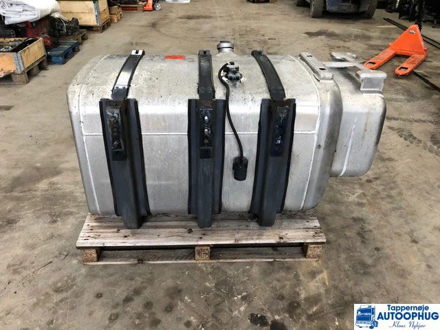 Scania Diesel tank – Fuel tank P/N: 2132702 - Yakıt tankı - Kamyon: fotoğraf 4 Scania Diesel tank – Fuel tank P/N: 2132702 - Yakıt tankı - Kamyon: fotoğraf 4