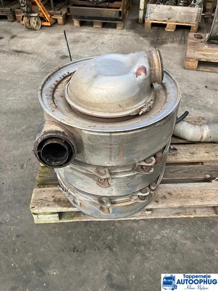 Scania Udstødning / end silencer P/N: 1821889 / 1868571 - Egzoz sistemi - Kamyon: fotoğraf 4 Scania Udstødning / end silencer P/N: 1821889 / 1868571 - Egzoz sistemi - Kamyon: fotoğraf 4