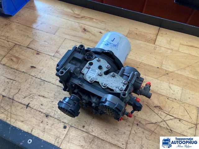 Volvo 23779943 – Volvo Air dryer - Elektrik sistemi - Kamyon: fotoğraf 1 Volvo 23779943 – Volvo Air dryer - Elektrik sistemi - Kamyon: fotoğraf 1