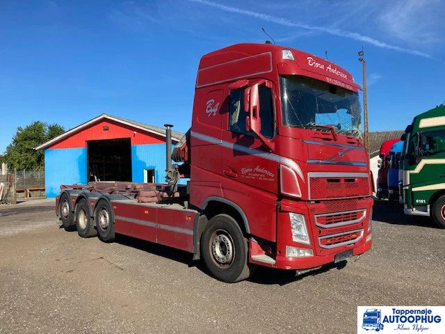 Volvo FH500 8X2 HIAB 077 - Konteynır taşıyıcı/ Yedek karoser kamyon, Vinçli kamyon: fotoğraf 2 Volvo FH500 8X2 HIAB 077 - Konteynır taşıyıcı/ Yedek karoser kamyon, Vinçli kamyon: fotoğraf 2