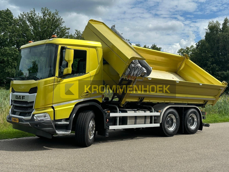 DAF XD 450 FAT Demo | 6x4 | 3 zijdige Kipper - Damperli kamyon: fotoğraf 3 DAF XD 450 FAT Demo | 6x4 | 3 zijdige Kipper - Damperli kamyon: fotoğraf 3