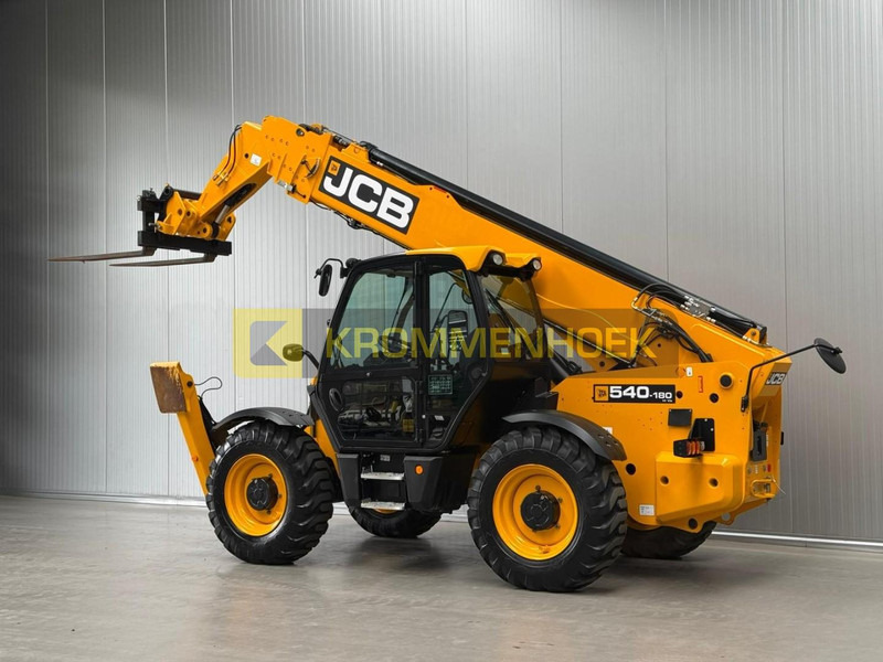 JCB 540V-180 - Teleskopik yükleyici: fotoğraf 3 JCB 540V-180 - Teleskopik yükleyici: fotoğraf 3