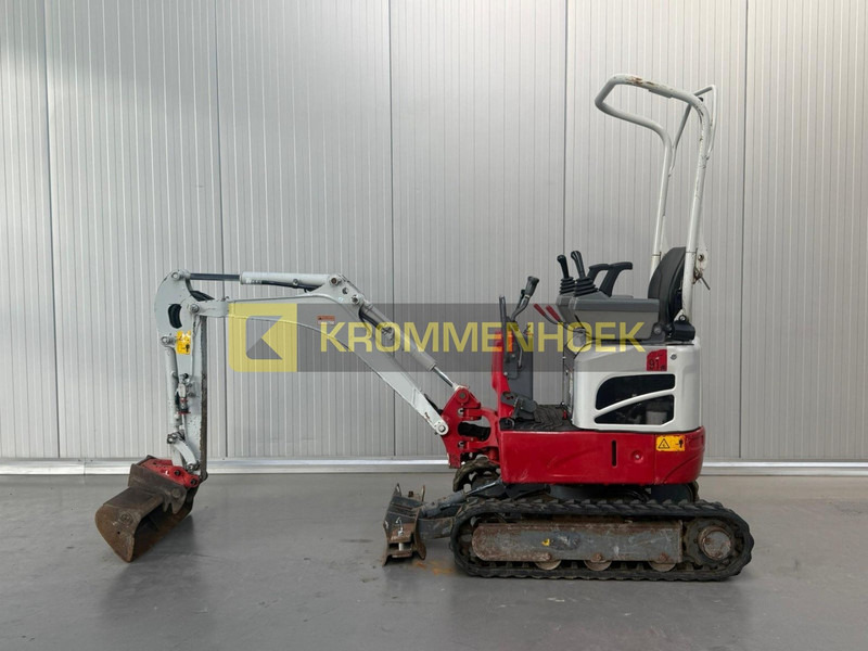 Takeuchi TB 210 R - Mini ekskavatör: fotoğraf 1 Takeuchi TB 210 R - Mini ekskavatör: fotoğraf 1