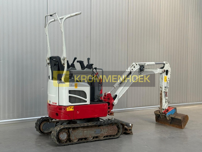 Takeuchi TB 210 R - Mini ekskavatör: fotoğraf 4 Takeuchi TB 210 R - Mini ekskavatör: fotoğraf 4
