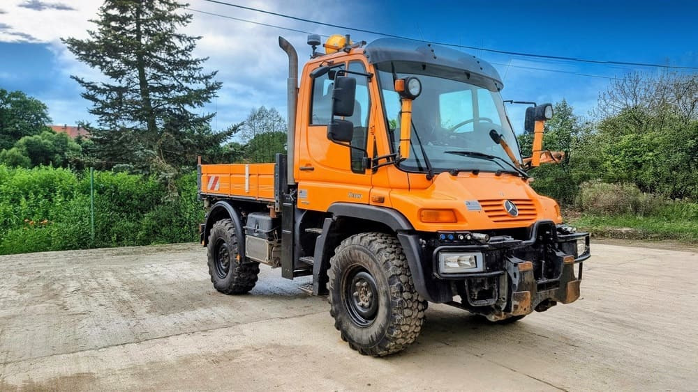 MERCEDES-BENZ Unimog U300 - Atık toplama taşıt/ Özel amaçlı taşıt: fotoğraf 1 MERCEDES-BENZ Unimog U300 - Atık toplama taşıt/ Özel amaçlı taşıt: fotoğraf 1