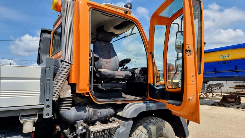 Mercedes-Benz Unimog U527 - Atık toplama taşıt/ Özel amaçlı taşıt: fotoğraf 3 Mercedes-Benz Unimog U527 - Atık toplama taşıt/ Özel amaçlı taşıt: fotoğraf 3