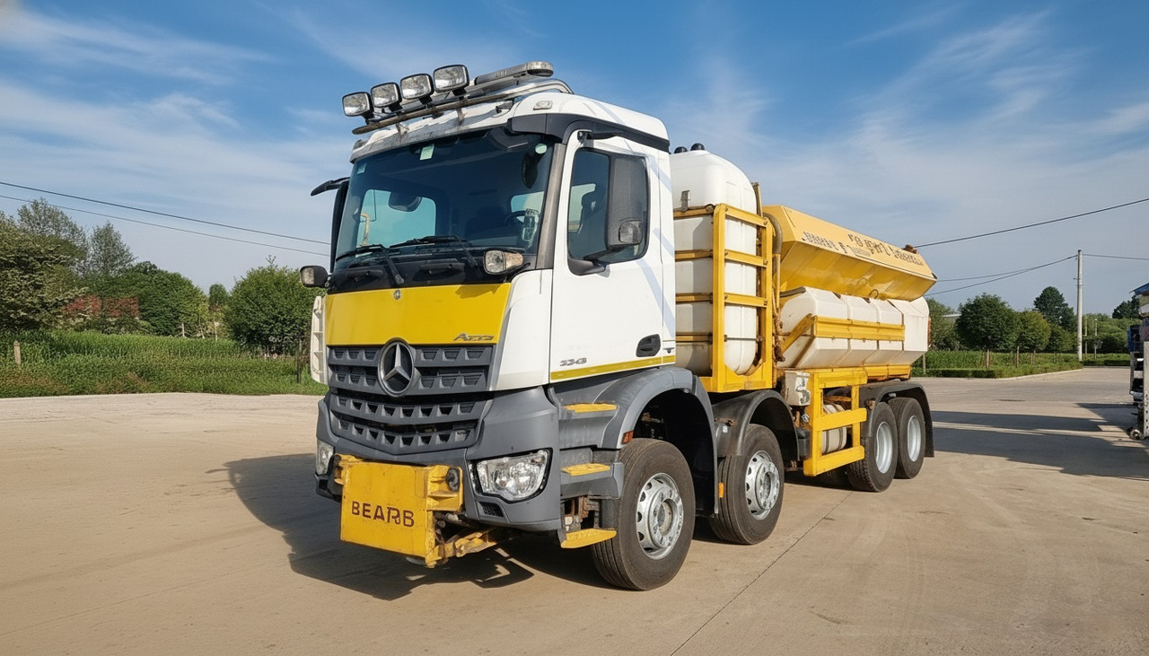 MERCEDES-BENZ AROCS 3243 8x4 | Euro 6 | Piaskarko Solarka Econ 12m³ - Kar küreme aracı: fotoğraf 1 MERCEDES-BENZ AROCS 3243 8x4 | Euro 6 | Piaskarko Solarka Econ 12m³ - Kar küreme aracı: fotoğraf 1