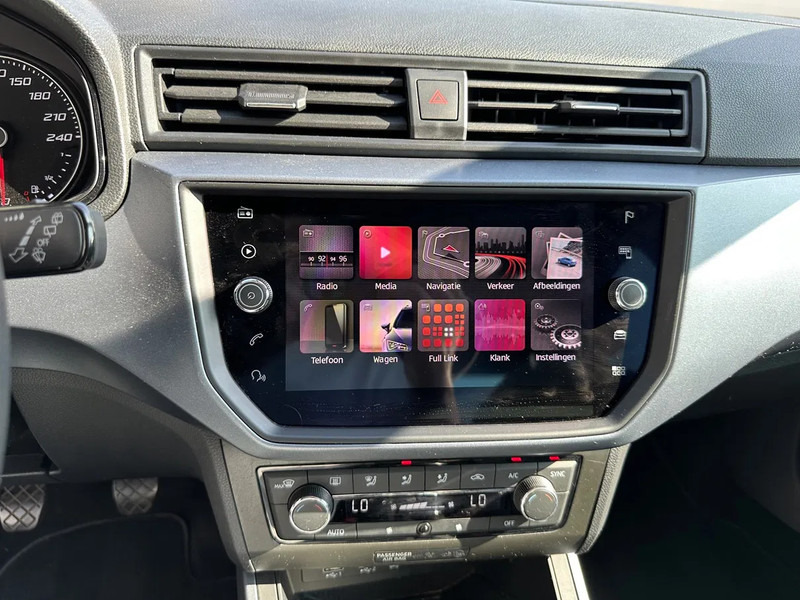 Hatchback SEAT Arona 1.0 TSI Style Business Intense Carplay Dealeronderhouden Cruise Clima Navi Camera: fotoğraf 14