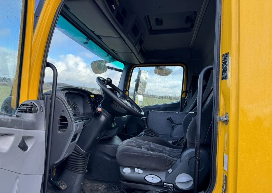 Izotermik kamyon MERCEDES-BENZ ATEGO 1324 Sprowadzony: fotoğraf 23