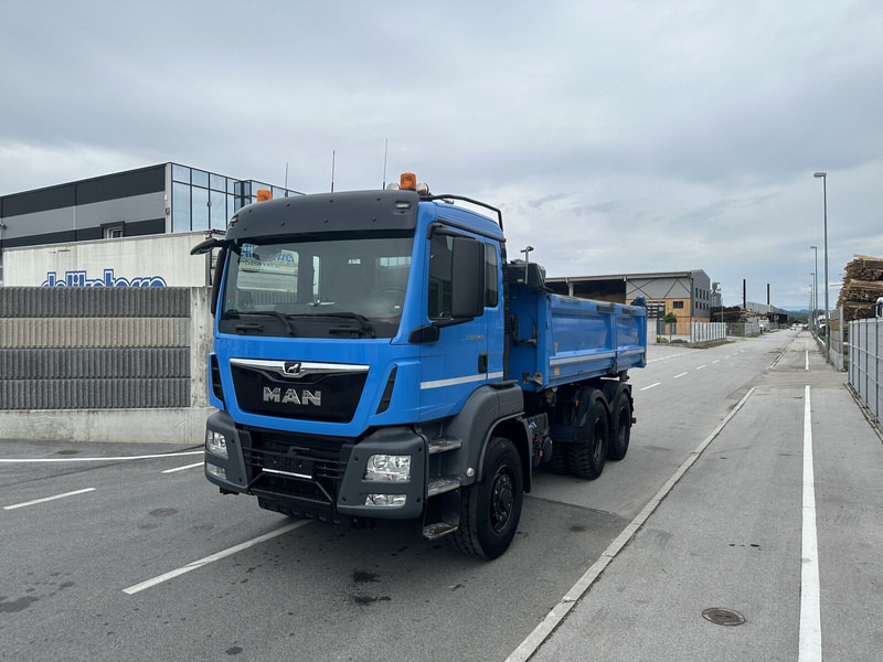 MAN TGS 26.460 - Damperli kamyon: fotoğraf 2 MAN TGS 26.460 - Damperli kamyon: fotoğraf 2
