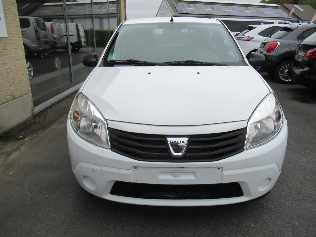 Dacia Sandero Sandero 1.2i Ambiance - Binek araba: fotoğraf 3 Dacia Sandero Sandero 1.2i Ambiance - Binek araba: fotoğraf 3