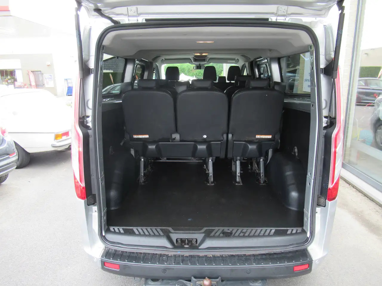 Ford Transit Custom 2.0 TDCi L2H1 Ambiente 23900€+TVA/BTW - Minivan: fotoğraf 5 Ford Transit Custom 2.0 TDCi L2H1 Ambiente 23900€+TVA/BTW - Minivan: fotoğraf 5